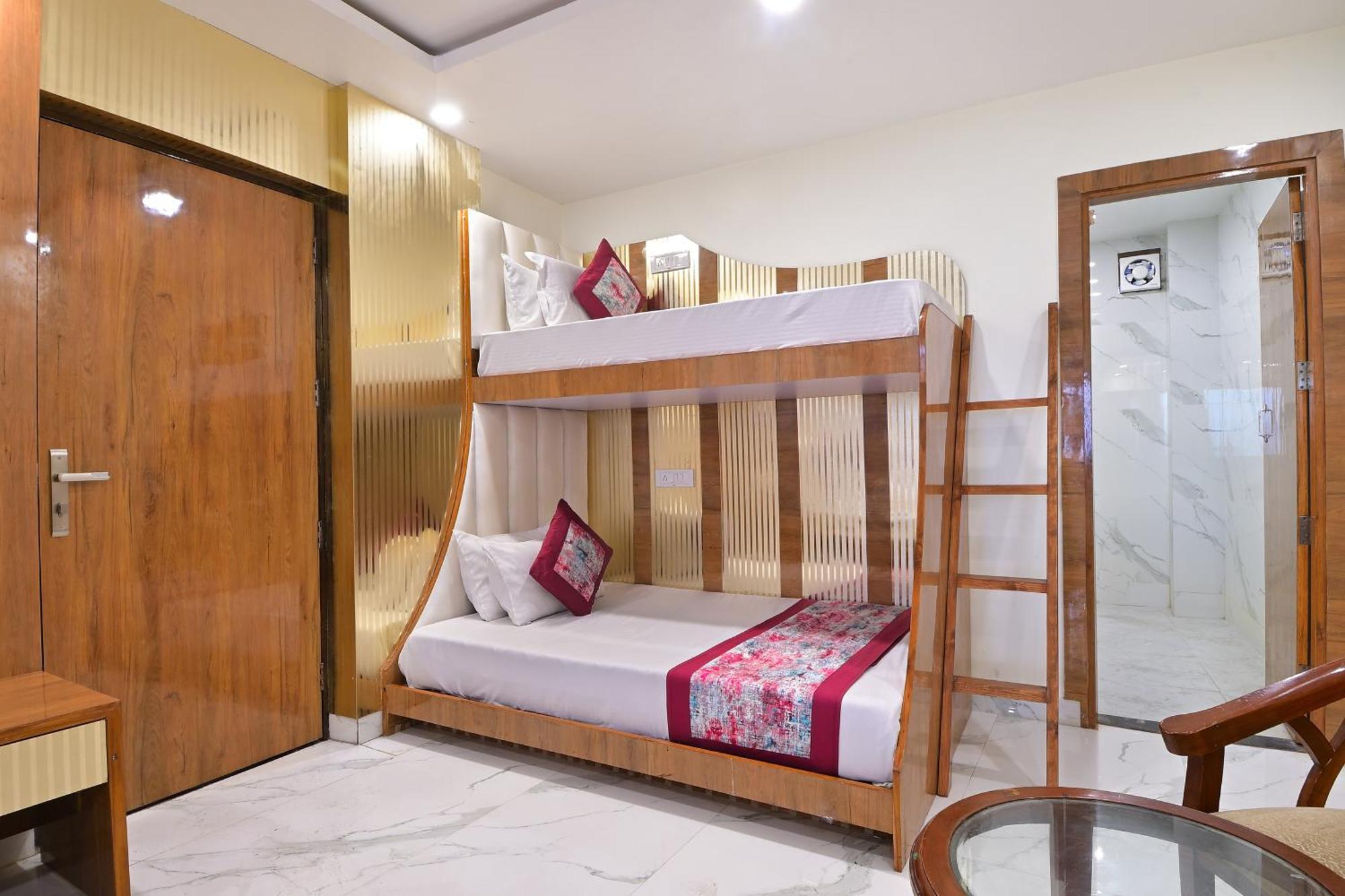 Hotel Glow Inn Paharganj-3 Mins Walk From New Delhi Railway Station Dış mekan fotoğraf