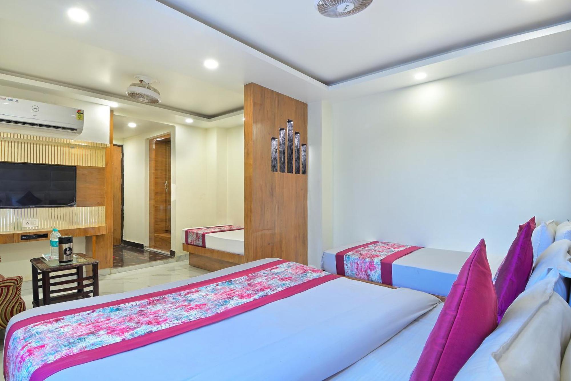 Hotel Glow Inn Paharganj-3 Mins Walk From New Delhi Railway Station Dış mekan fotoğraf