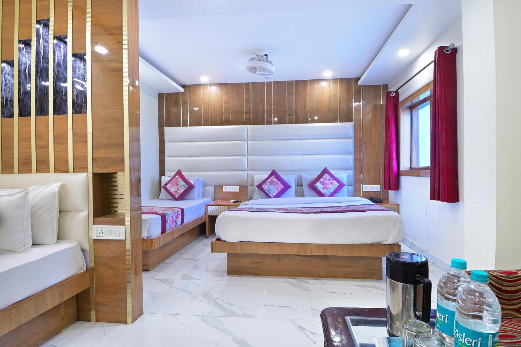 Hotel Glow Inn Paharganj-3 Mins Walk From New Delhi Railway Station Dış mekan fotoğraf