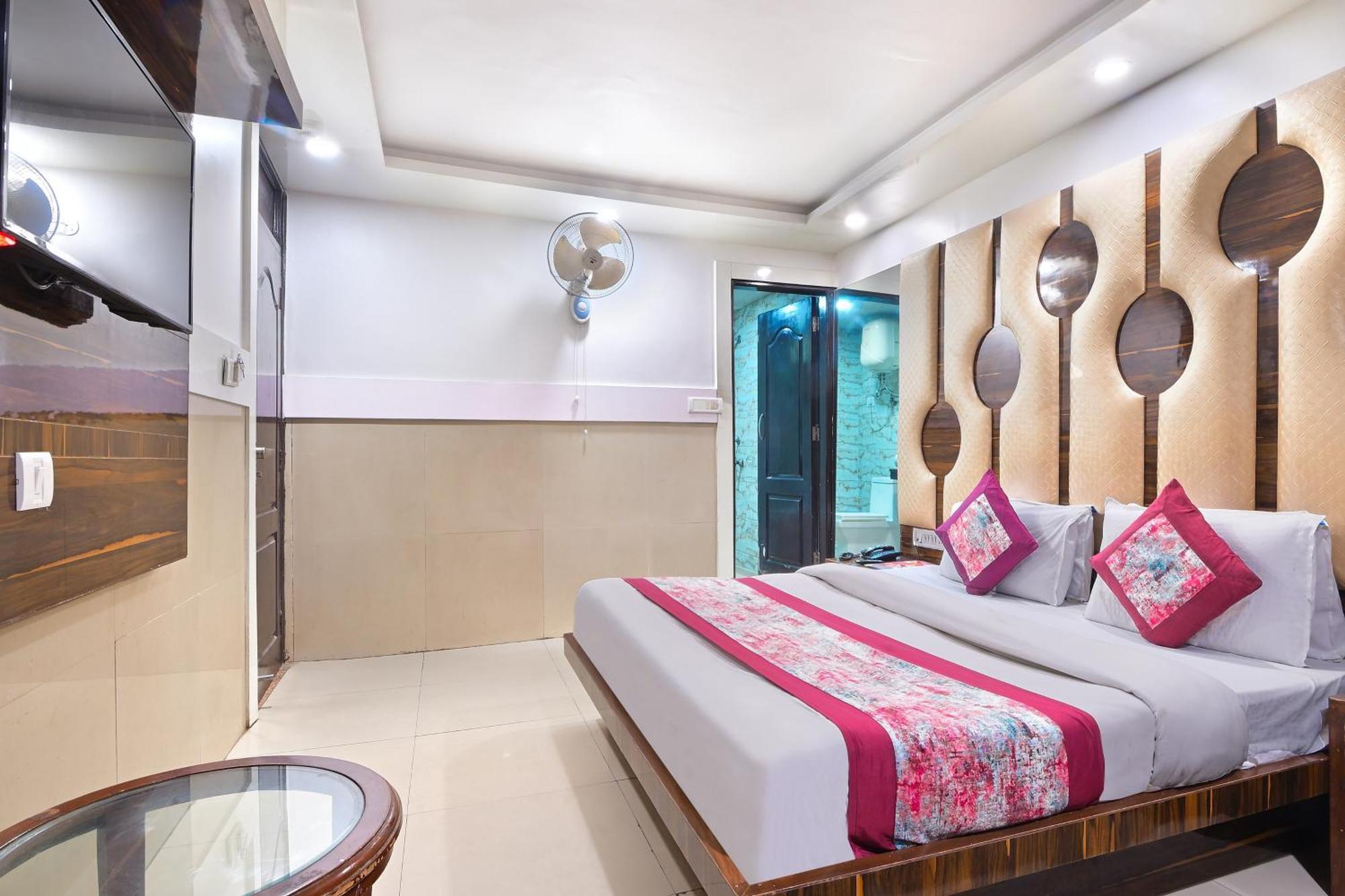 Hotel Glow Inn Paharganj-3 Mins Walk From New Delhi Railway Station Dış mekan fotoğraf