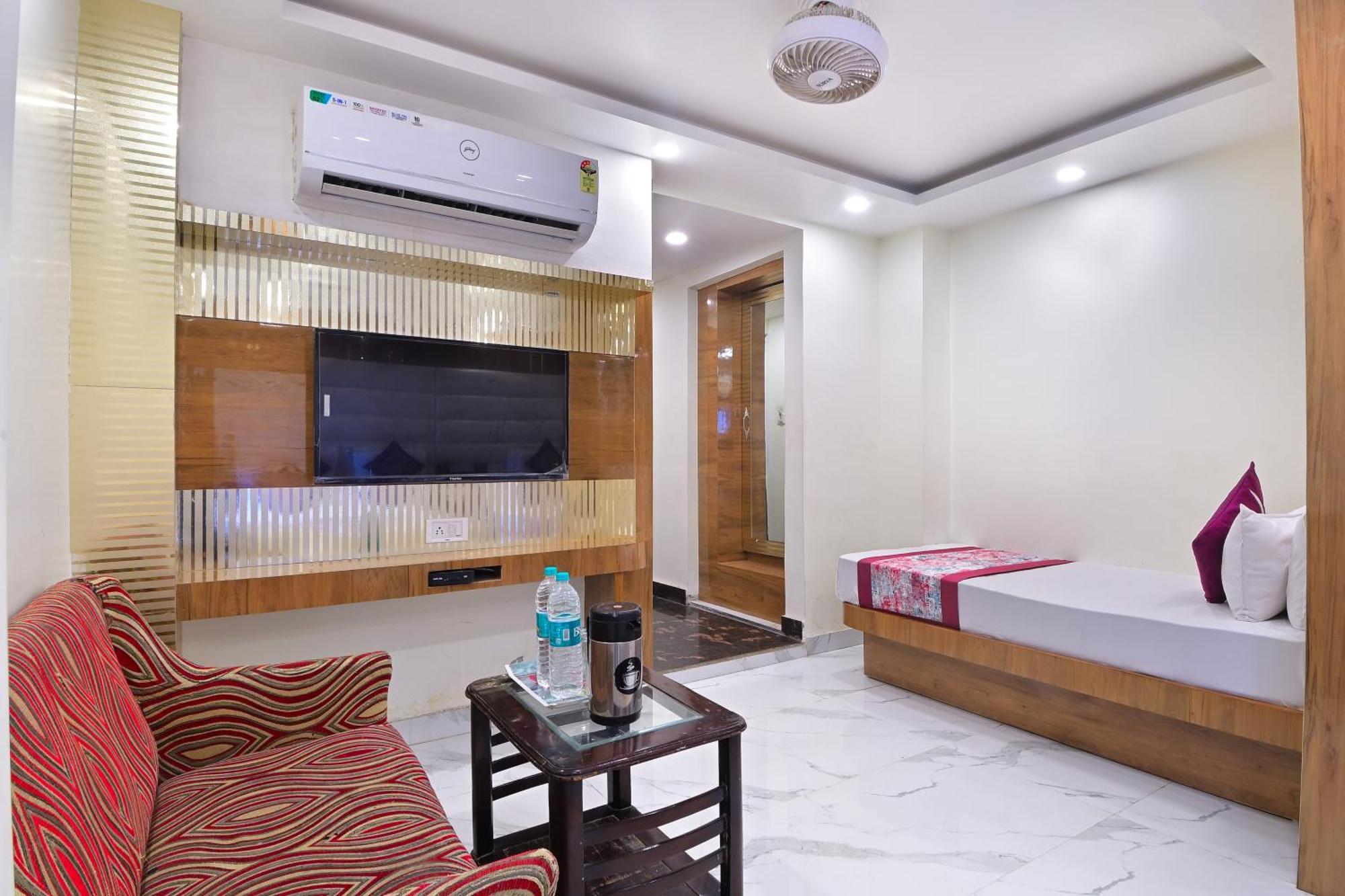 Hotel Glow Inn Paharganj-3 Mins Walk From New Delhi Railway Station Dış mekan fotoğraf